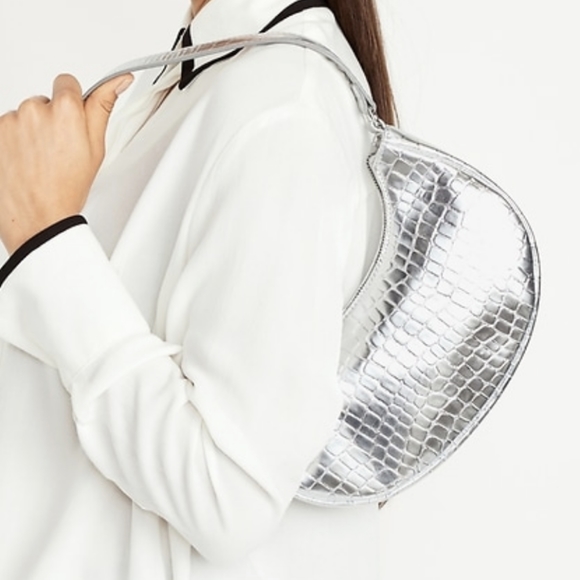 Crescent handbag - Picture 2 of 3